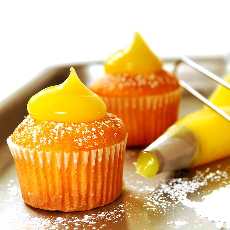 Lemon Curd Cupcakes